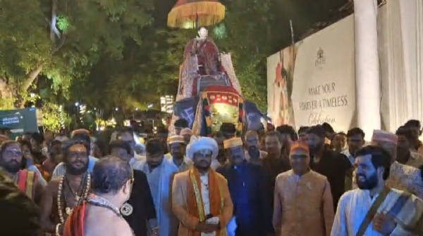 अमरावतीत शाही विवाह सोहळ्याची चर्चा; नवरीची हत्तीवरून निघाली भव्य वरात