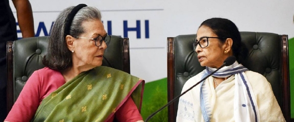 Sonia Gandhi Mamata Banerjee Sonia Gandhi Mamata Banerjee