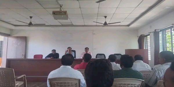 नांदेड तालूक्यात आपले सरकार सेतू चालक यांची बैठक संपन्न