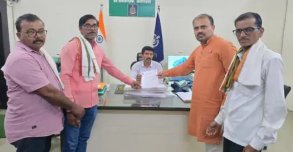 नियुक्ती मोर्शीत असतानाही कामकाज अमरावतीतून सुरु; शेतकऱ्यांचा आरोप