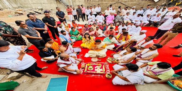 ‘भीमाशंकर हेरिटेज वाडी’ प्रकल्पामुळे परिसराचे होणार परिवर्तन; सुनेत्रा पवार यांची पाहणी