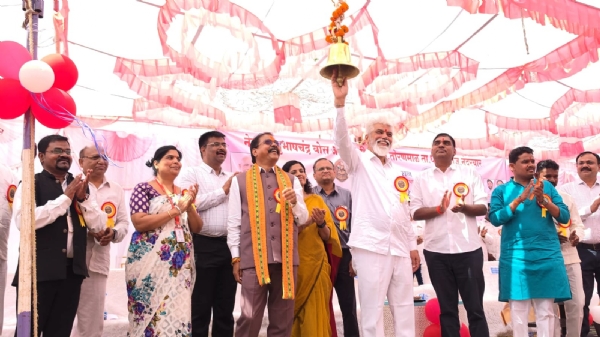 शालेय शिक्षण मंत्री दादाजी भुसे