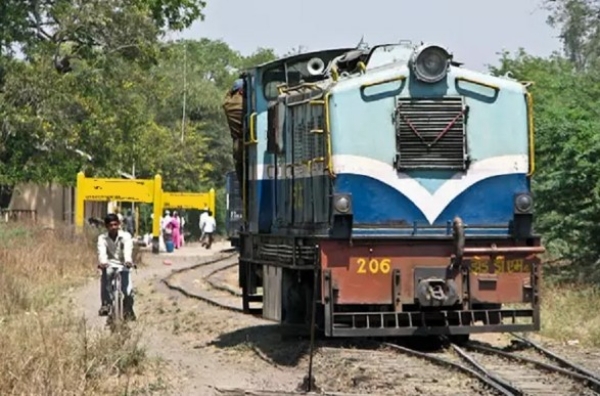 शकुंतला रेल्वेच्या पुनरागमनाची प्रतीक्षा; ब्रॉडगेज प्रकल्पाकडे दर्यापूरकरांच्या आशावादी नजरा