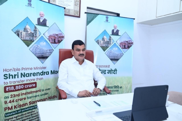 कृषी मंत्री दत्तात्रय भरणे