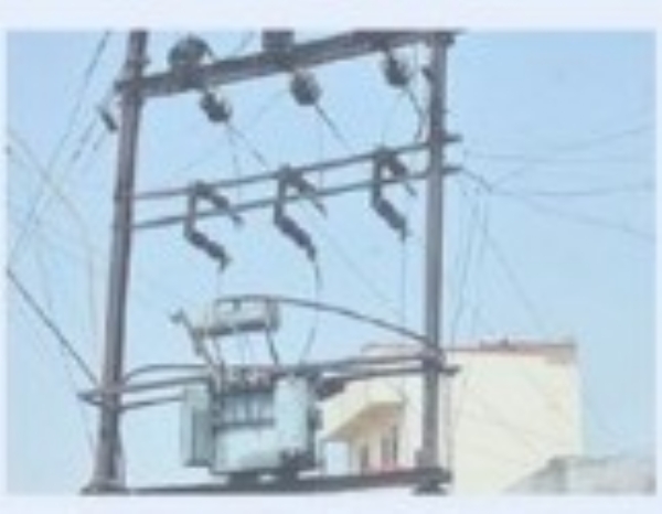 अंजनगावबारी उपकेंद्राच्या ढिसाळ कारभारामुळे शेतकरी संतप्त