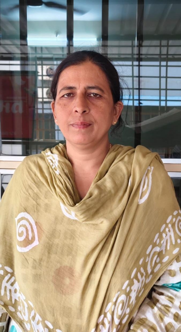 मेहरून नाकाडे मेहरून नाकाडे