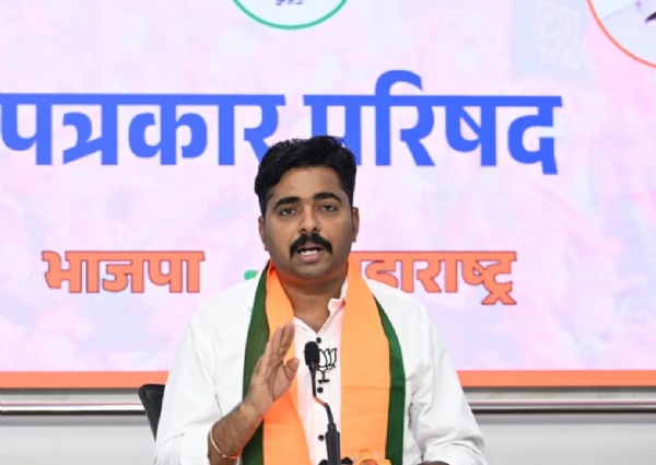 संजय राऊतांनी उरलेसुरले फुसके लवंगी फटाके सांभाळावे आणि मगच पोकळ धमक्या द्याव्या - नवनाथ बन