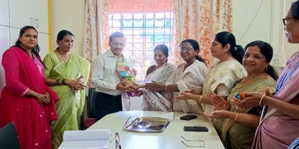 रत्नागिरी : जिल्हा महिला पतसंस्थेचे कार्य कौतुकास्पद : दीपक पटवर्धन