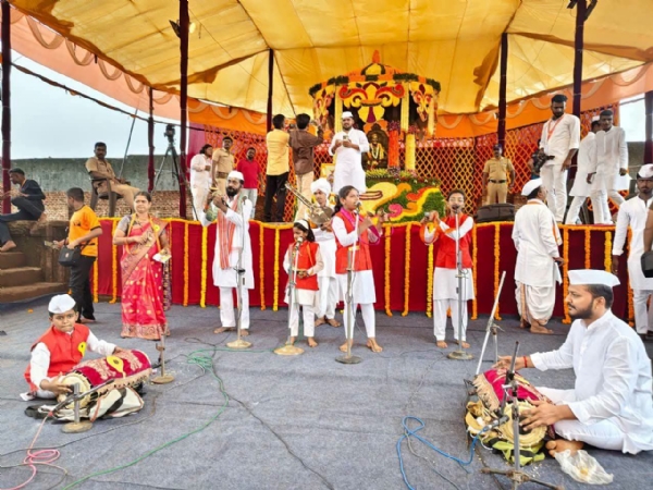 Hari Hari