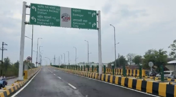 लोकार्पणाच्या राजकारणात बडनेरेकर वेठीस!