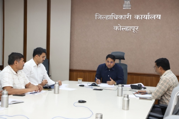अनुदानित खत वितरणासाठी आढावा अनुदानित खत वितरणासाठी आढावा