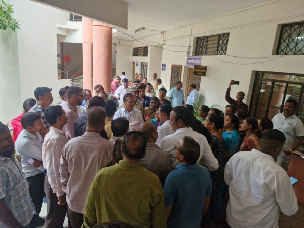 Outburst of anger outside