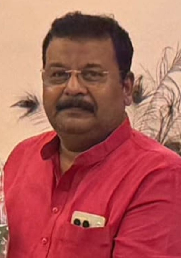भाजपमध्ये शह-काटशहाचे राजकारण शिगेला, नव्या शहराध्यक्षाच्या नियुक्तीला स्थगिती भाजपमध्ये शह-काटशहाचे राजकारण शिगेला, नव्या शहराध्यक्षाच्या नियुक्तीला स्थगिती