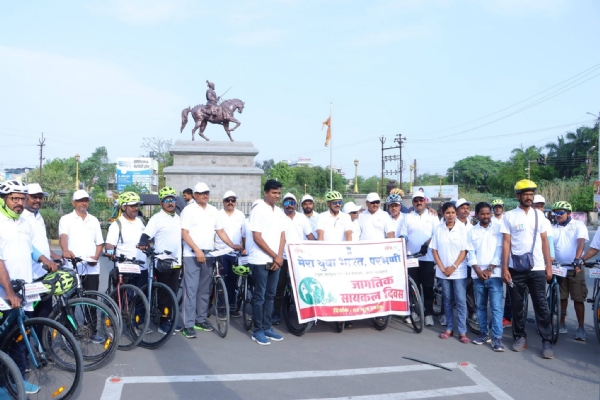 पर्यावरण संरक्षणासह शारीरिक तंदुरुस्तीसाठी नियमित सायकलचा वापर गरजेचा : डॉ. केदार खटींग यांचे प्रतिपादन