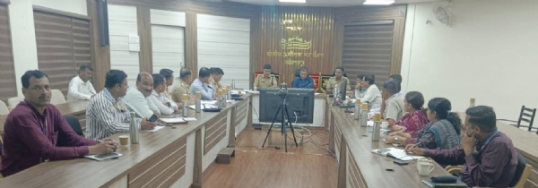 महानगरपालिका आणि शहर वाहतूक नियंत्रण शाखा बैठक