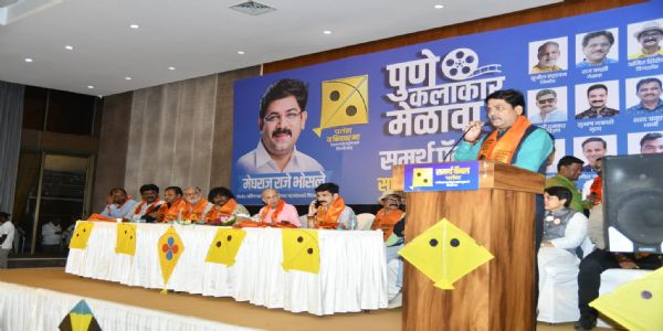 समर्थ पॅनलच्या चित्रपट कलाकार मेळाव्याला उत्स्फूर्त प्रतिसाद