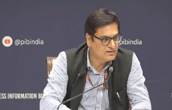 Praveen M. Khanuja Additional Secretary  Ministry of Petroleum and Natural Gas