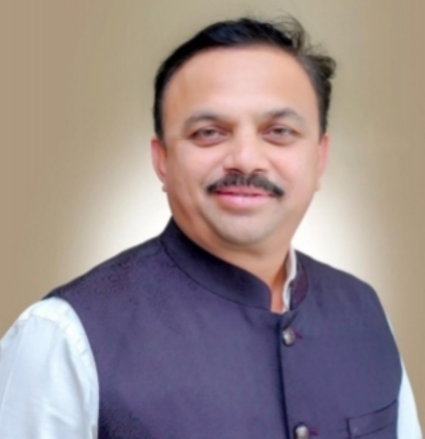 गोकुळचे कार्यकारी संचालक डॉ. योगेश गोडबोले गोकुळचे कार्यकारी संचालक डॉ. योगेश गोडबोले