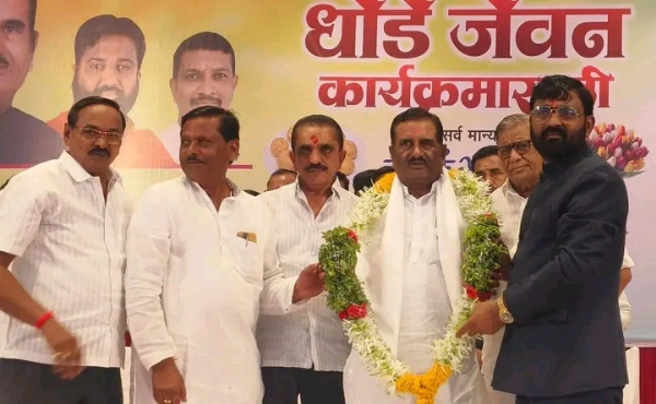 अ अ
