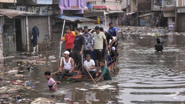 Torrential rains wreak havoc across the country normal life disrupted in several states including Uttarakhand, Himachal, Delhi, and Uttar Pradesh Torrential rains wreak havoc across the country normal life disrupted in several states including Uttarakhand, Himachal, Delhi, and Uttar Pradesh