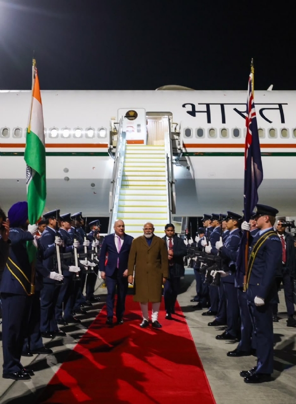 ४० वर्षांनंतर भारतीय पंतप्रधानांचा न्यूझीलंड दौरा; ऑकलंडमध्ये मोदींचे भव्य स्वागत