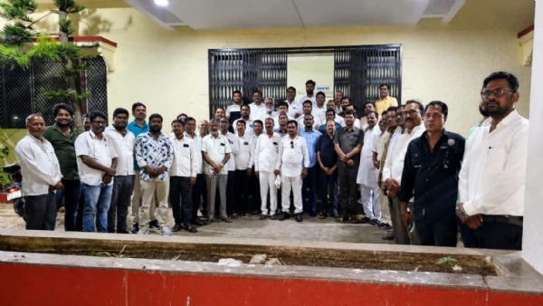 सर्वपक्षीय बैठक संपन्न सर्वपक्षीय बैठक संपन्न