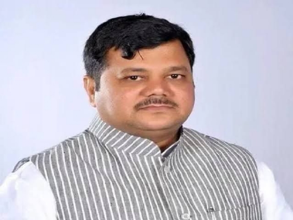 प्रविण दरेकर प्रविण दरेकर
