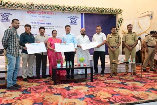 पालकमंत्री गुलाबराव पाटील पालकमंत्री गुलाबराव पाटील