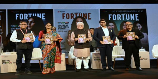 महिला स्वयंसहायता गटांमुळे देशात क्रांती - राज्यपाल