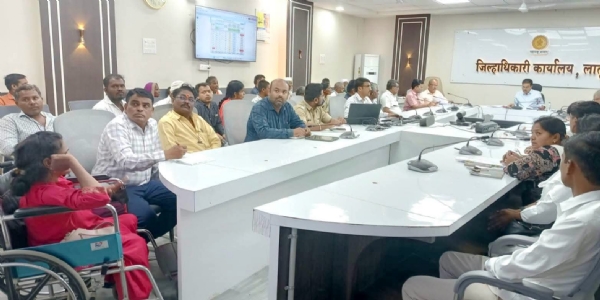 जिल्हाधिकाऱ्यांचे निर्देश जिल्हाधिकाऱ्यांचे निर्देश