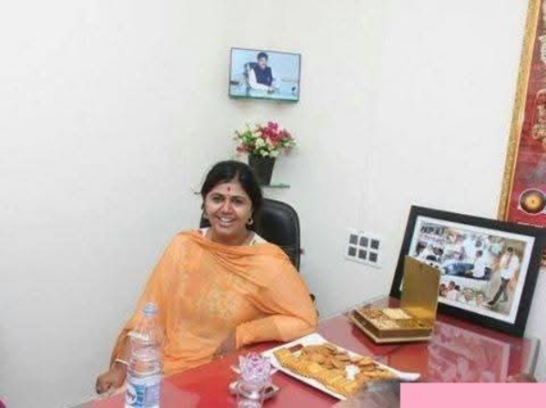 पंकजा मुंडे पंकजा मुंडे