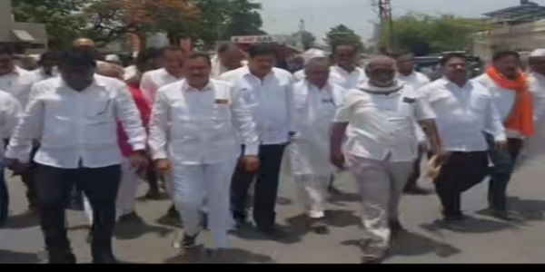 सोनम वांगचुक यांच्या उपोषणाला अंबाजोगाईकरांचा पाठिंबा