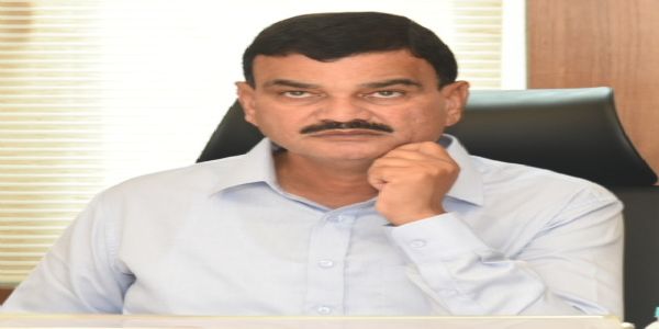 स्मार्ट प्रकल्पांना बांधकाम मंजुरी व फायर ‘एनओसी’बाबत तातडीने कार्यवाही करा - कृषिमंत्री