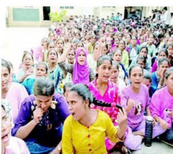 विद्यार्थ्यांचे आंदोलन विद्यार्थ्यांचे आंदोलन