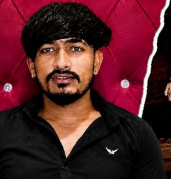 अत्याचार व ब्लॅकमेलिंग चा गुन्हा अत्याचार व ब्लॅकमेलिंग चा गुन्हा
