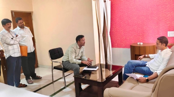 आढावा बैठक आढावा बैठक