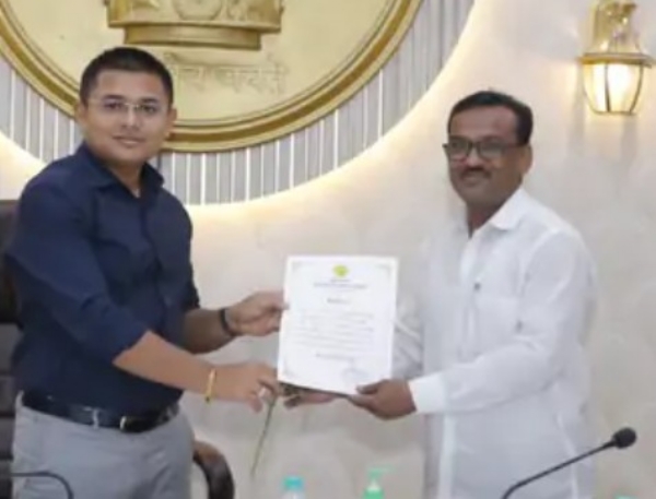20 वर्षांनी अमरावती नगरपरिषदेतील कर्मचाऱ्यांना पदोन्नती: 20 वर्षांनी अमरावती नगरपरिषदेतील कर्मचाऱ्यांना पदोन्नती: