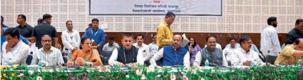 शेतकरी, कायदा सुव्यवस्था, घरकुलांवर खल शेतकरी, कायदा सुव्यवस्था, घरकुलांवर खल