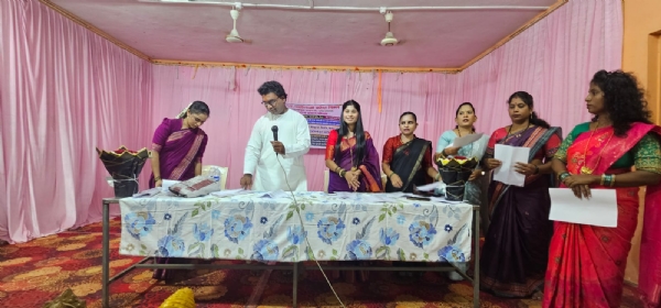 Employment-oriented training for women, courtesy of Jyotsna Mahesh Virle. Employment-oriented training for women, courtesy of Jyotsna Mahesh Virle.