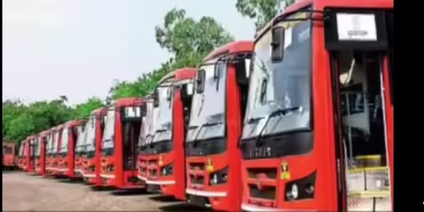 लालपरीने उडविला प्रवाशांच्या चेहऱ्याचा रंग एसटी भाडेवाढीने मोडणार कंबरडे लालपरीने उडविला प्रवाशांच्या चेहऱ्याचा रंग एसटी भाडेवाढीने मोडणार कंबरडे