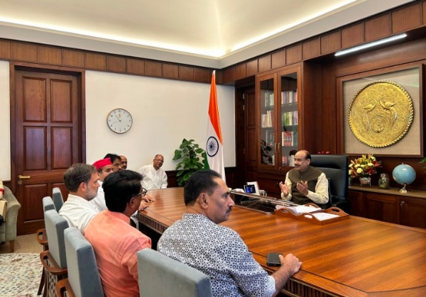 RAHUL SPEAKER MEETING RAHUL SPEAKER MEETING