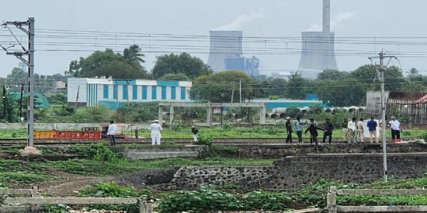 परळीत सिमेंट फॅक्टरी जवळील रेल्वे ट्रॅकवर आढळला अज्ञात मृतदेह