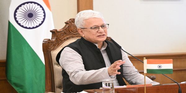 राज्यपालांचा राज्यातील विद्यापीठांच्या क्रीडा प्रमुखांशी संवाद