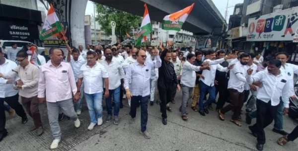 “धर्मेंद्र प्रधान राजीनामा द्या-विद्यार्थ्यांना न्याय द्या”च्या घोषणांनी अमरावती दणाणली; बंदला संमिश्र प्रतिसाद…