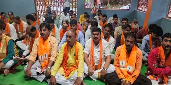 घोटाळ्यांनी सरकारचे पितळ उघडे पडल्याने सत्ताधारी बेचैन - शिवसेना नेते चंद्रकांत खैरे