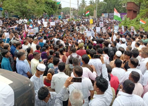 रत्नागिरीतील मोर्चा