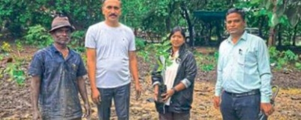 खाकी वर्दीचा हरित संकल्प; पर्यावरण संवर्धनाची मोहीम