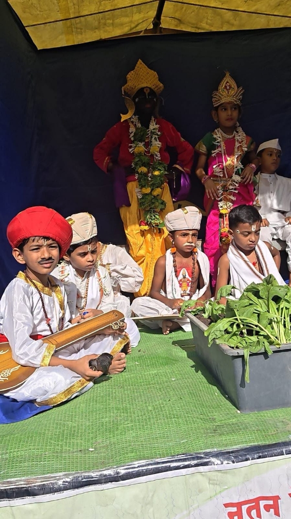 ४८ वर्षांची अखंड परंपरा; परभणीत भव्य गोपाळ दिंडीत हजारो विद्यार्थ्यांचा उत्स्फूर्त सहभाग