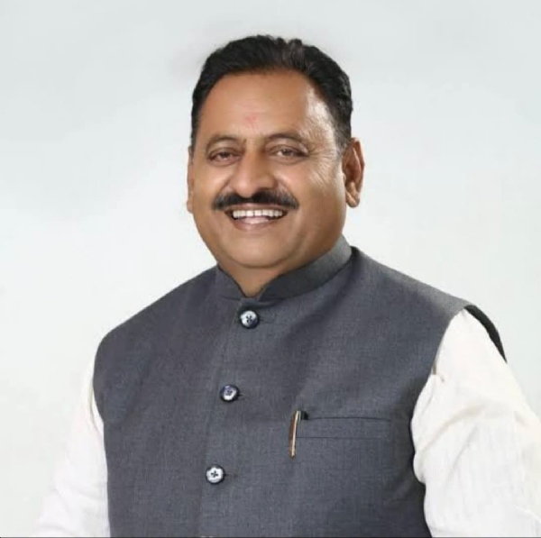 सहकार मंत्री बाबासाहेब पाटील