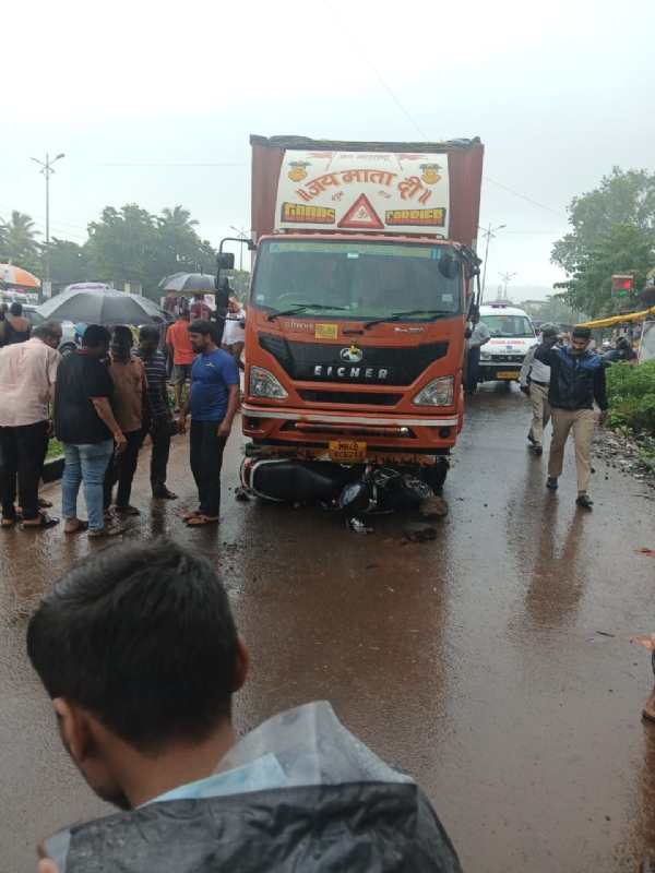 सावर्डे येथील अपघात